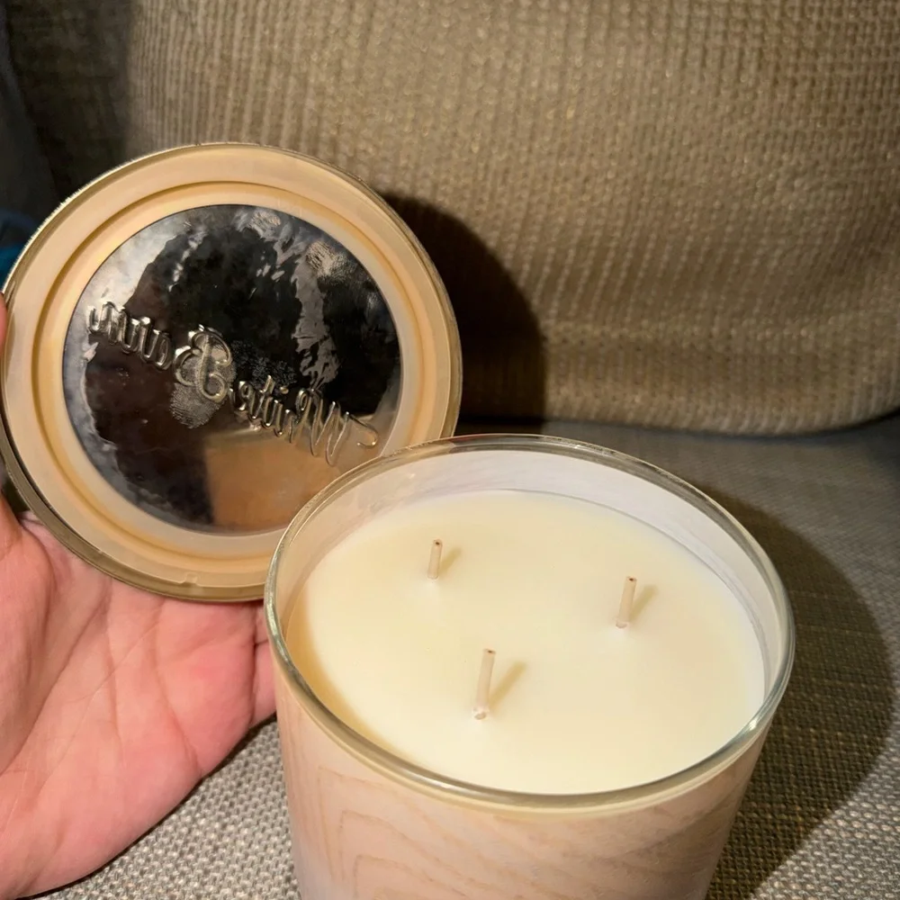 Bath & Body Works White Barn PINEAPPLE MANGO‎ 3 Wick Scented Candle - Picture 5 of 5